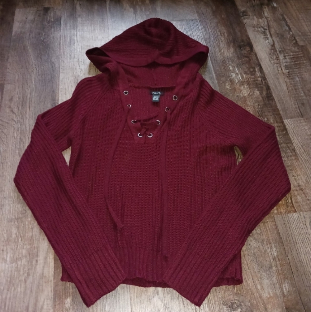 💥3 for $12💥 cropped knit sweater